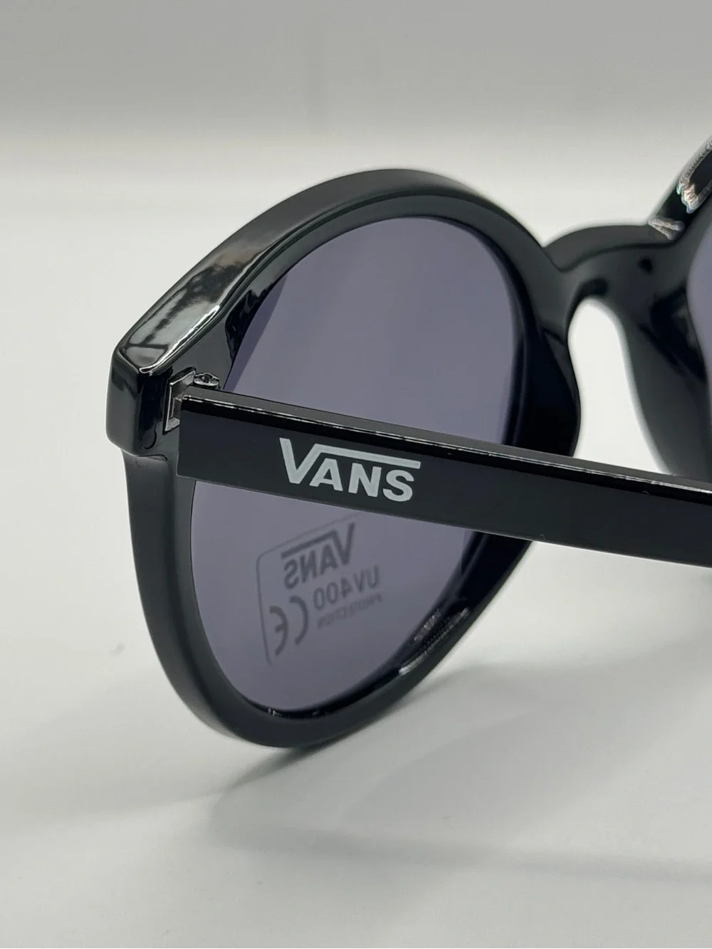 VANS Black Rise And Shine Sunglasses NEW - Picture 3 of 7